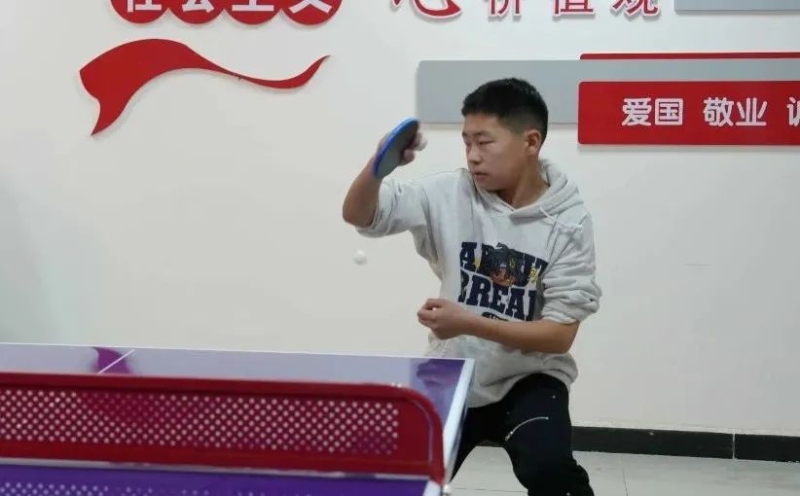 但在对抗拥
