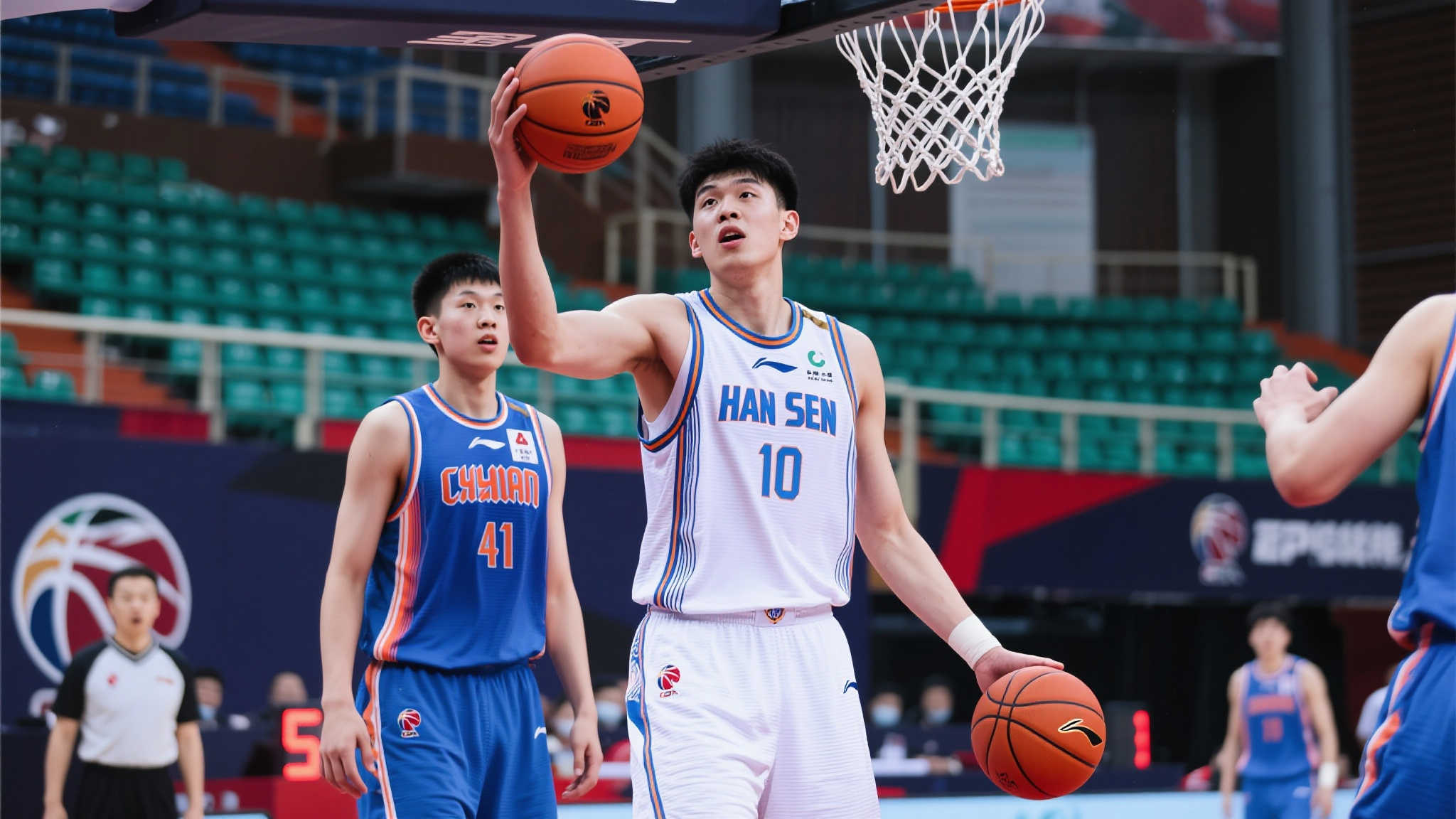 对于球迷而 对于球迷而