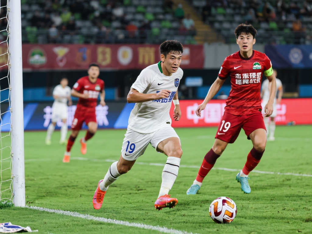 纪律与自由 纪律与自由